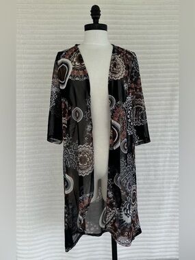 Floral Black, Brown, Cream & lightweight Beach Cover up 🏝️